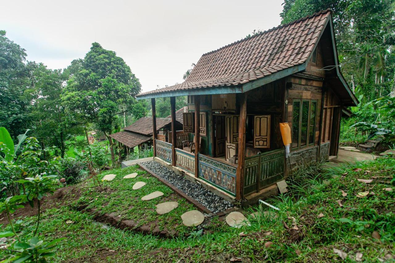 Tepi Sawah Lodge & Retreat Jatiluwih Exterior foto